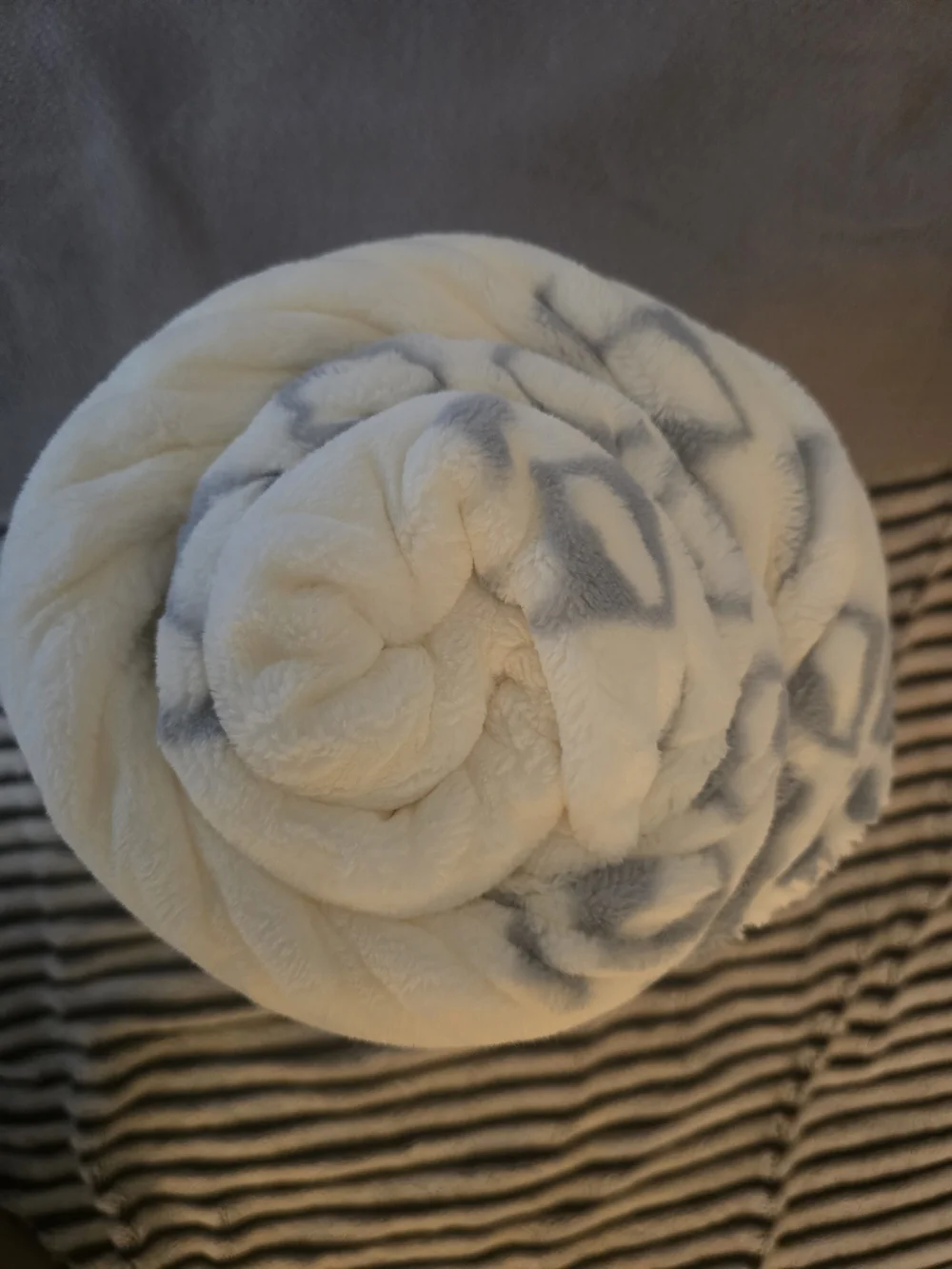 BNWT Pendelton Ultra Soft Throw Blanket 'Birch Tree' Pattern Cream (50